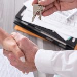 A combien s'élèvent les frais de notaire pour une transaction immobilière ?