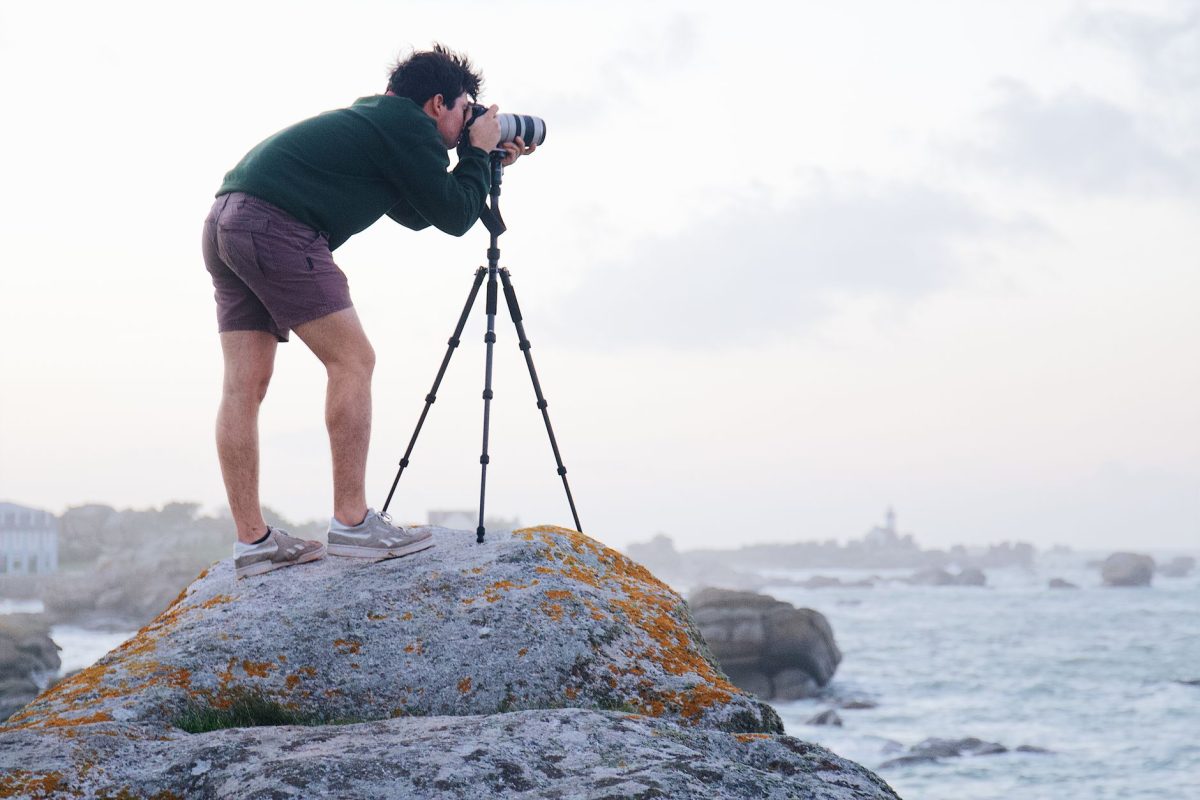 Comment choisir le trépied photo idéal : 7 critères essentiels