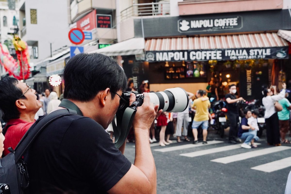 Photographie de rue : composer une série cohérente pendant un court sé