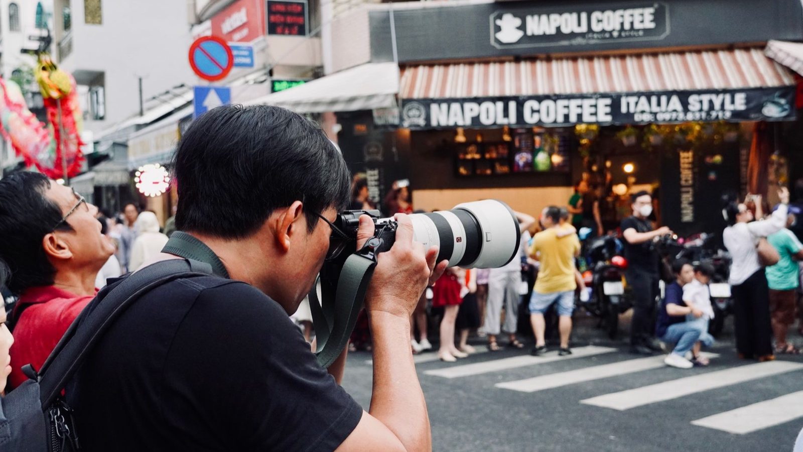 Photographie de rue : composer une série cohérente pendant un court sé