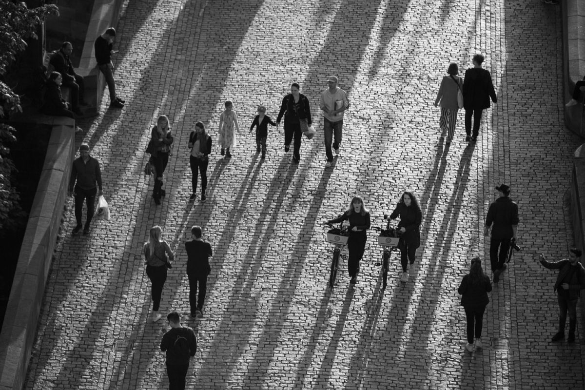 Photographie de rue en noir et blanc : les réglages qui comptent